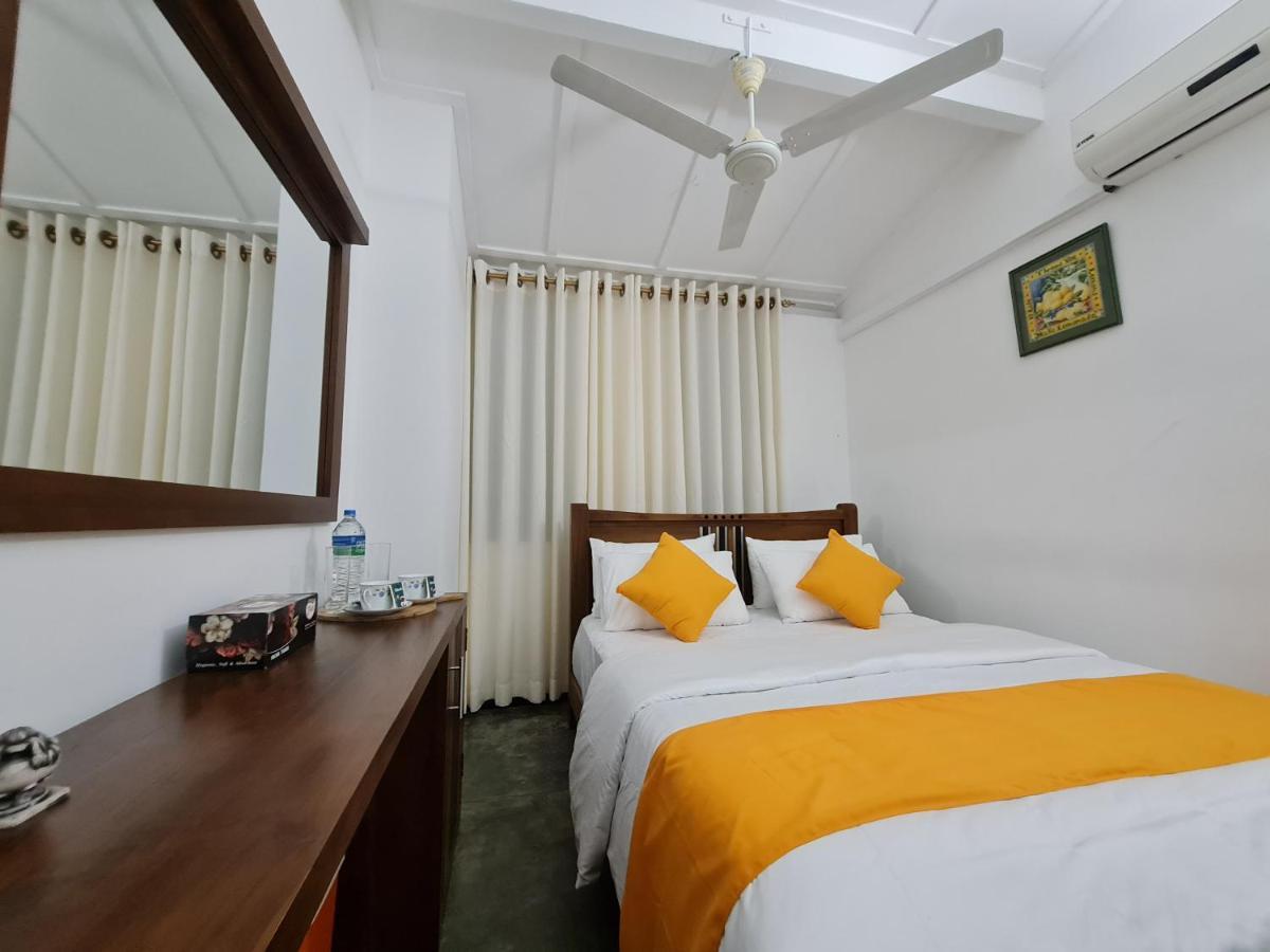 Hello Kandy Homestay Exterior foto